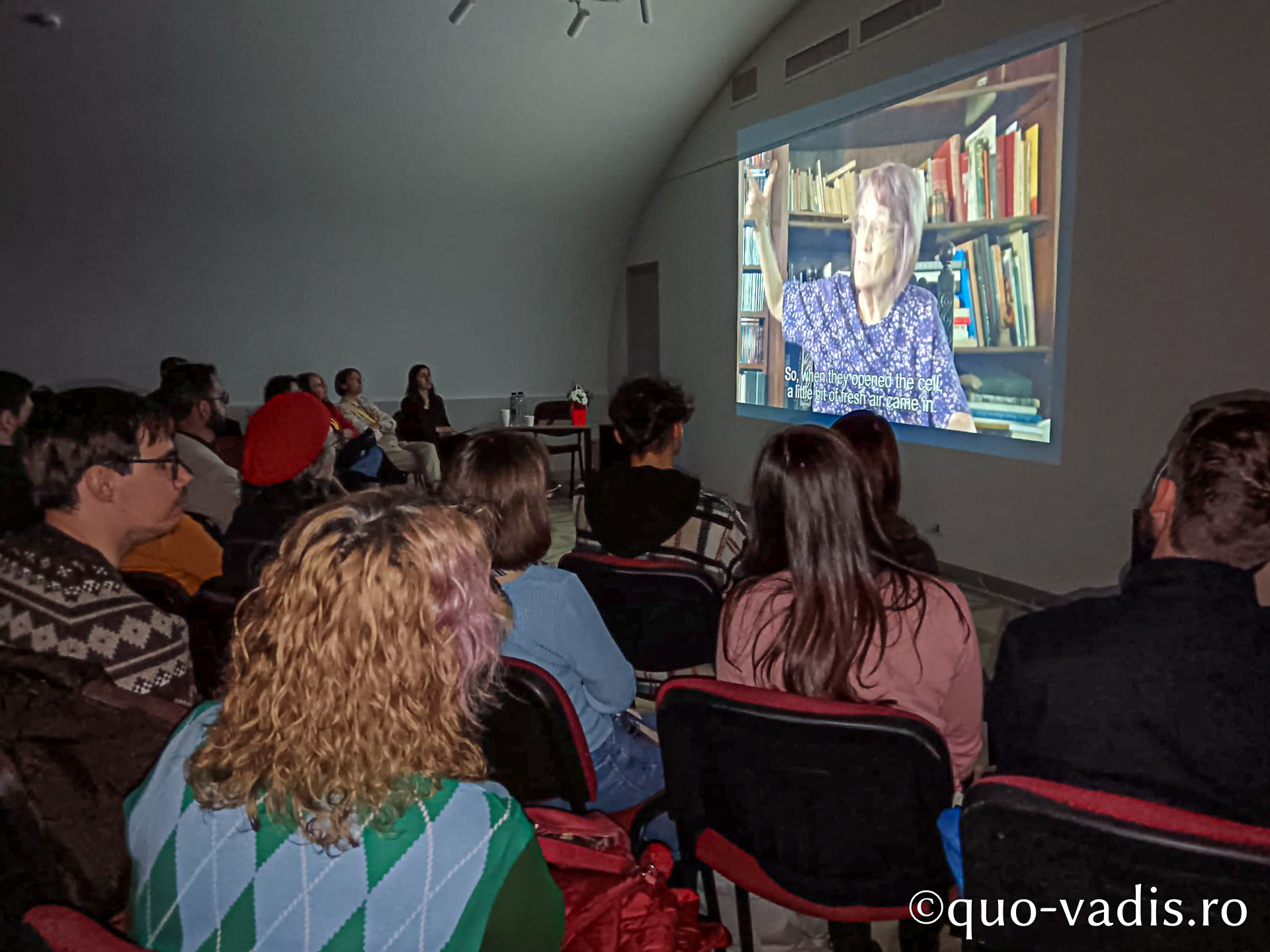 Proiecția filmului documentar Antidot la zadar (România), în prezența regizoarei Cristina Chirvasie