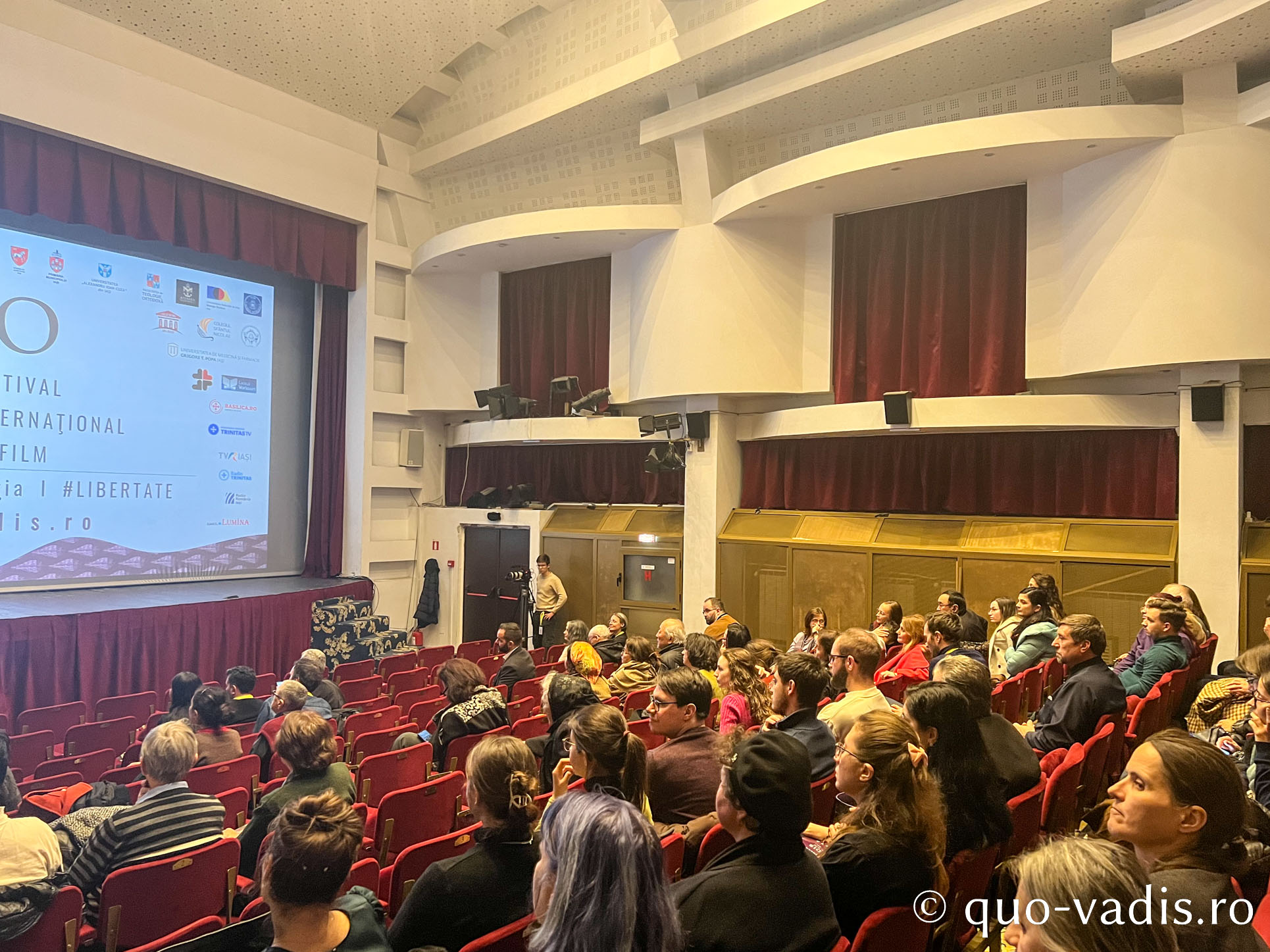 #QuoVadis2024: Cum a decurs prima zi din cadrul Festivalului Internațional de Film de la Iași