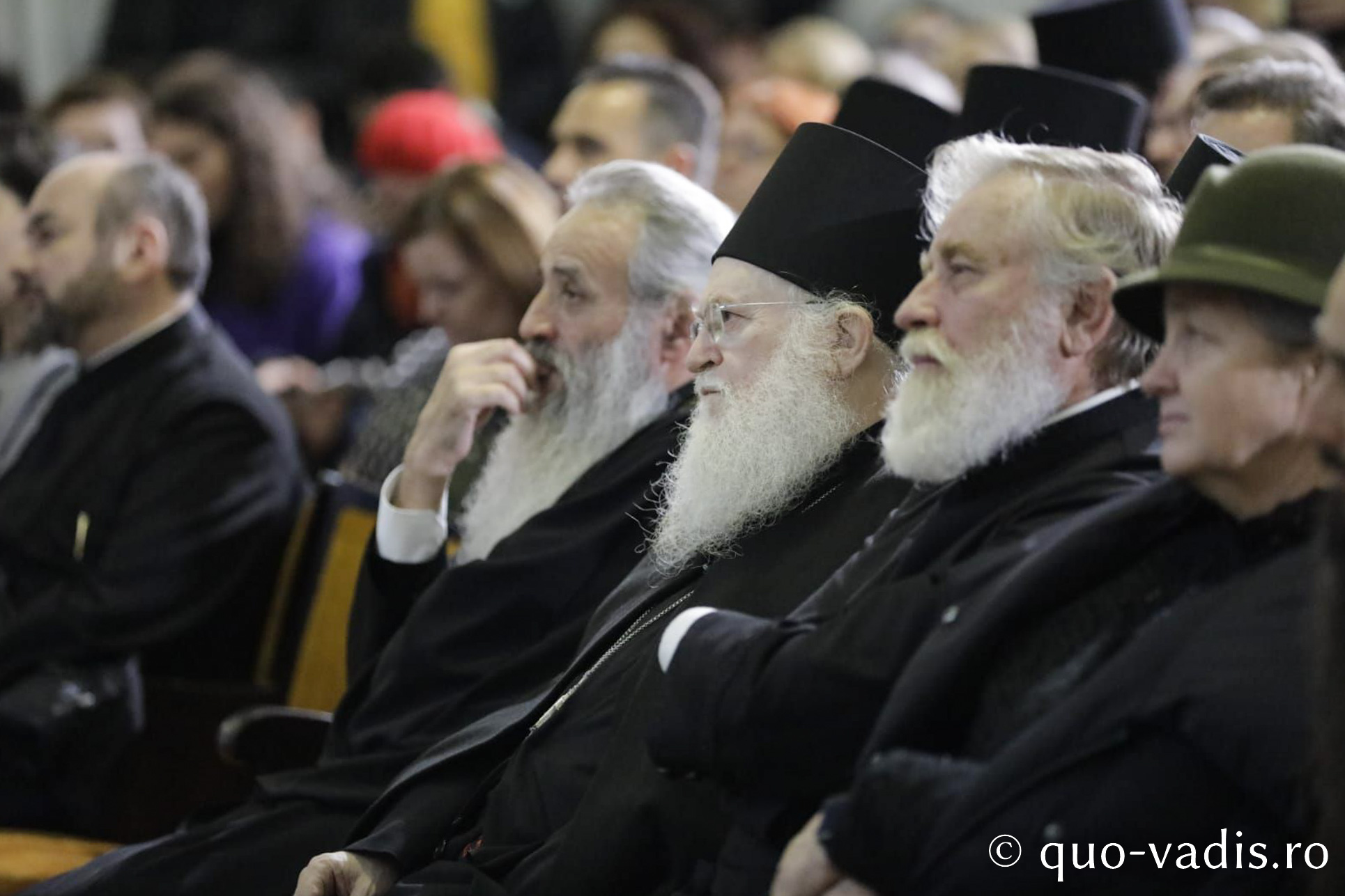 Jonathan Jackson în dialog cu Părintele Răzvan Ionescu: O întâlnire de suflet la Festivalul „Quo Vadis” de la Iași