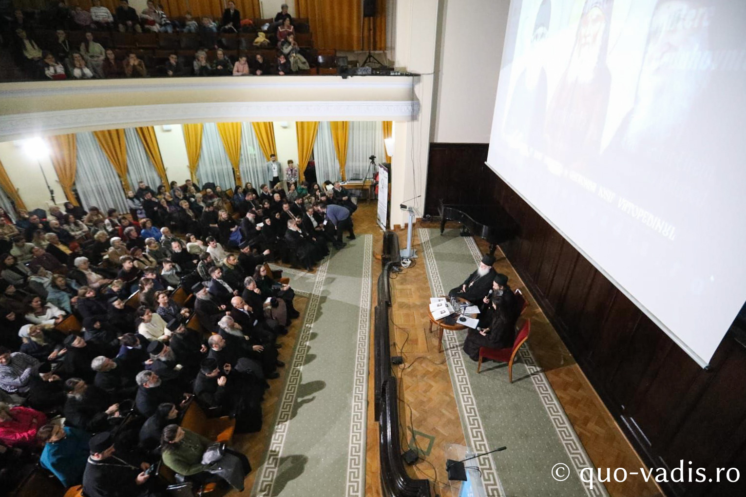Conferință Sfântul Iosif Isihastul, Sfântul Paisie Aghioritul și Gheronda Iosif Vatopedinul, nădejde și putere în vremuri tulburi și neduhovnicești - Arhimandritul Efrem, starețul Mănăstirii Vatoped