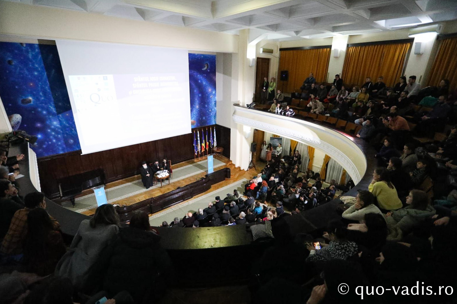 Conferință Sfântul Iosif Isihastul, Sfântul Paisie Aghioritul și Gheronda Iosif Vatopedinul, nădejde și putere în vremuri tulburi și neduhovnicești - Arhimandritul Efrem, starețul Mănăstirii Vatoped