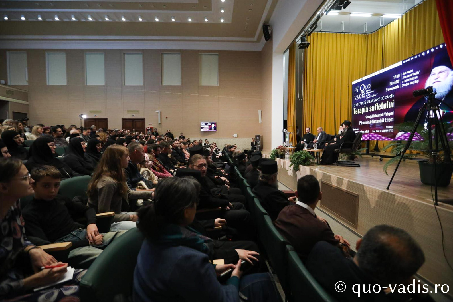Conferința Terapia sufletului și lansare de carte Arhim. Efrem, Starețul Mănăstirii Vatoped din Athos