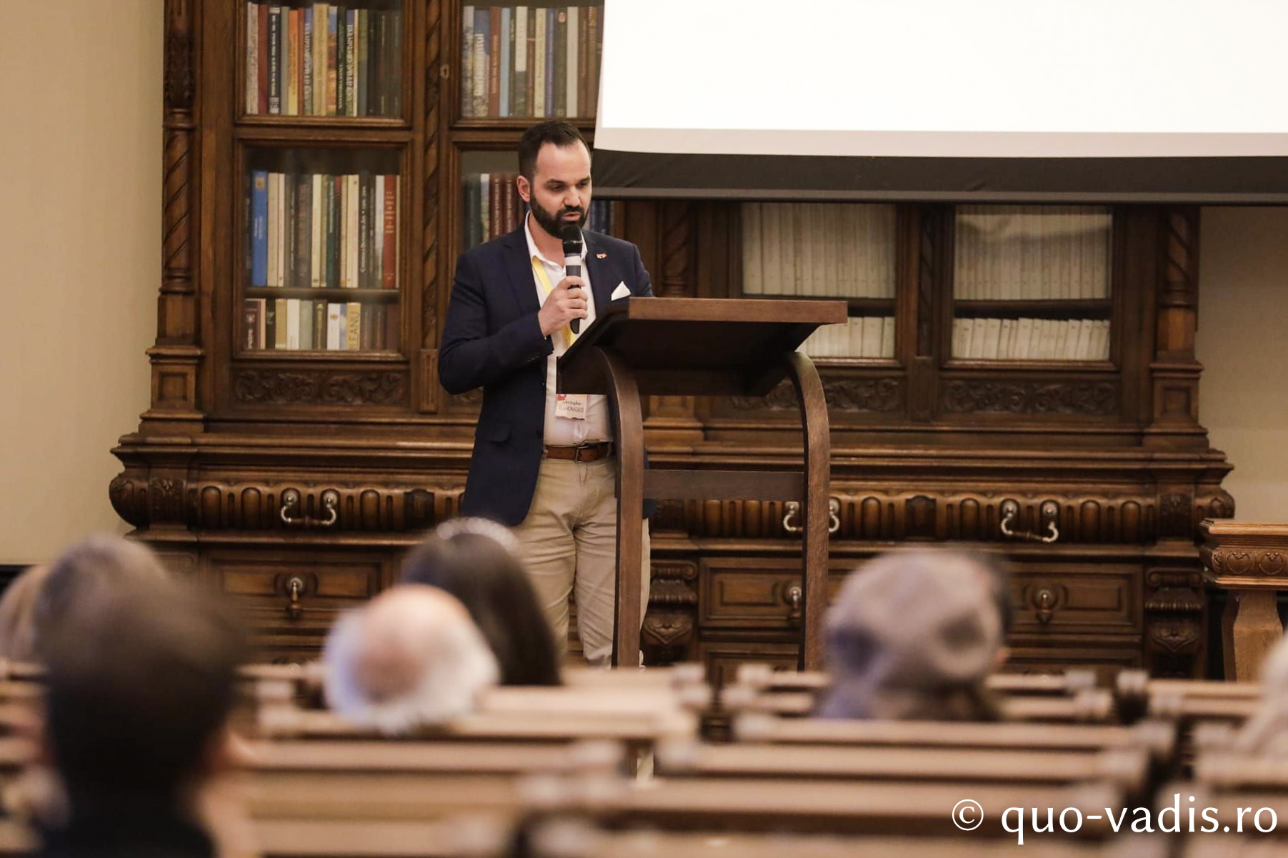 Conferințele Quo Vadis (Sala Iustin Moisescu, în incinta Ansamblului Mitropolitan din Iași)