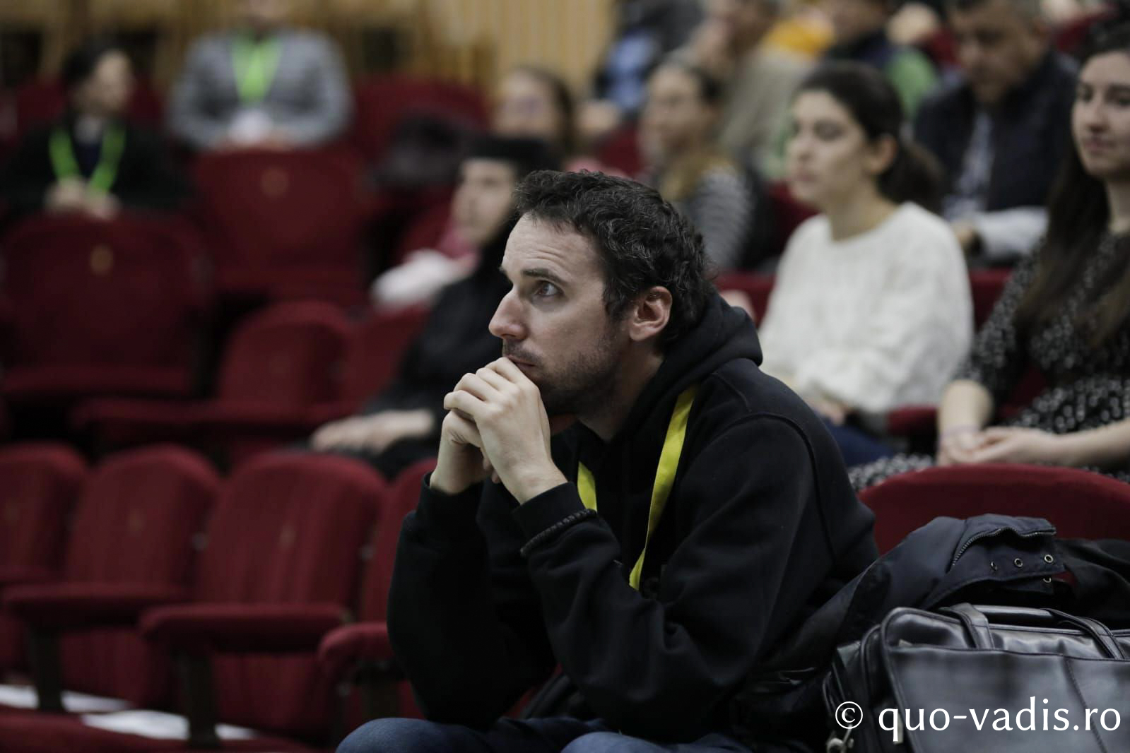 Proiecția filmului documentar Doar iubirea ne mai poate salva (Serbia), în prezența regizorului Hadži-Aleksandar Đurović