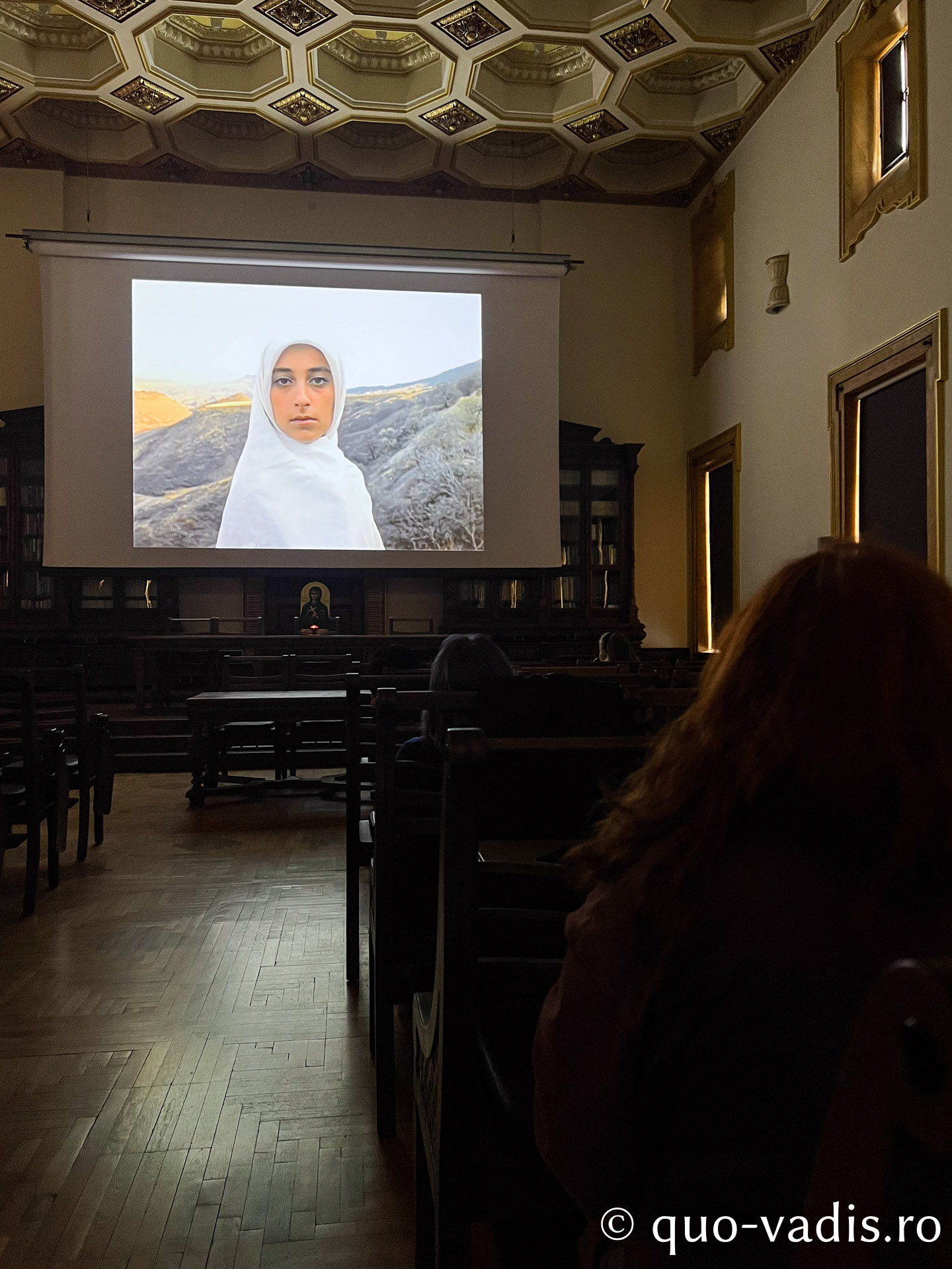 Proiecția filmului artistic Legenda Fortăreței Suram