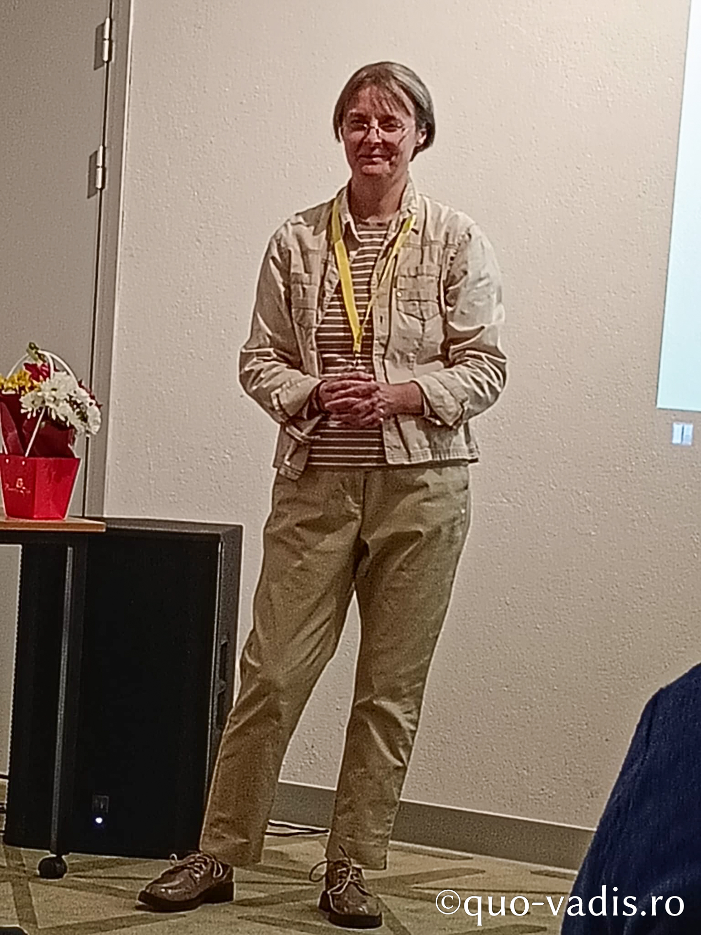 Proiecția filmului documentar Metanie dinaintea Crucii (România), în prezența regizoarei Cristina Chirvasie, Sala Palatul Braunstein Iași