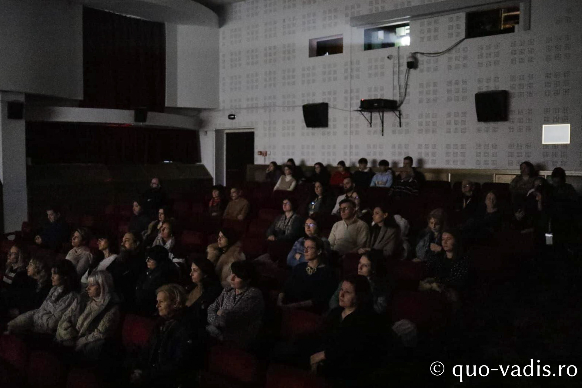 Proiecția filmului O Cruce în pustie. Sfânta Cuvioasă Parascheva