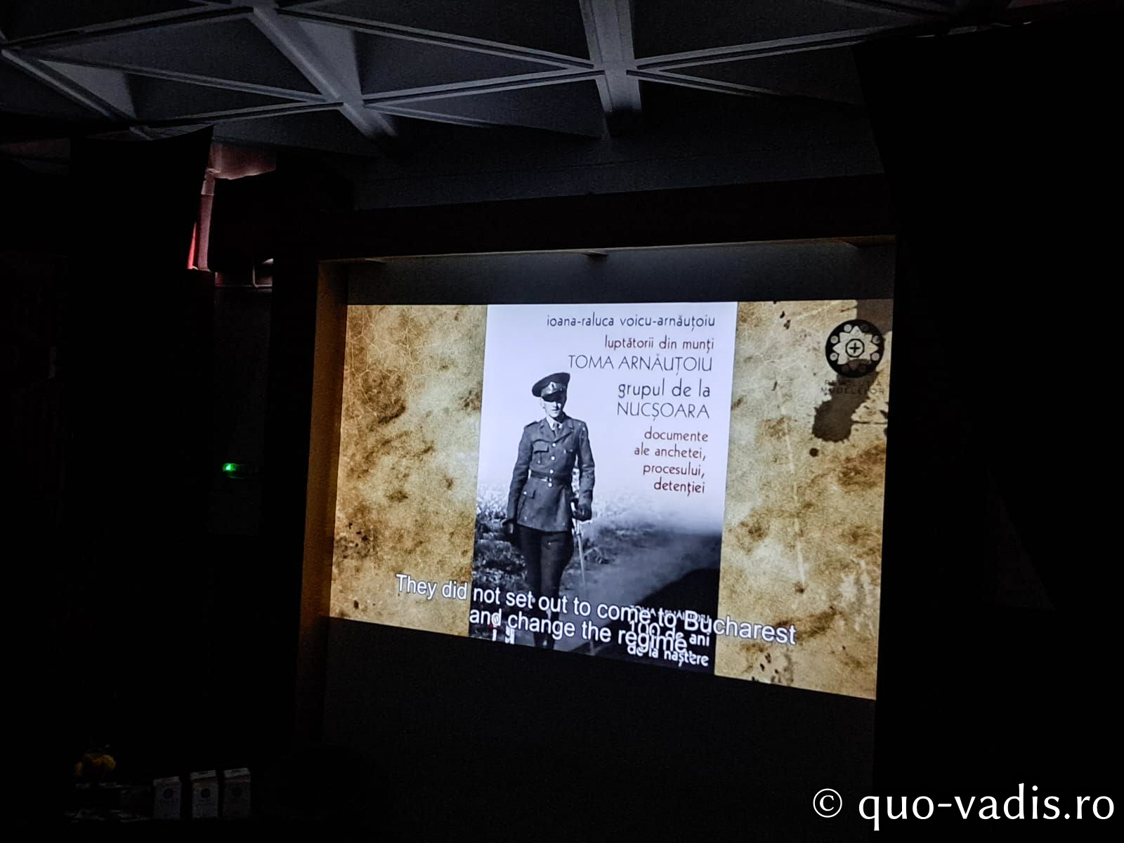 Proiecția filmului documentar Omul care umblă cu scara (România), în prezența regizoarei Cristina Chirvasie