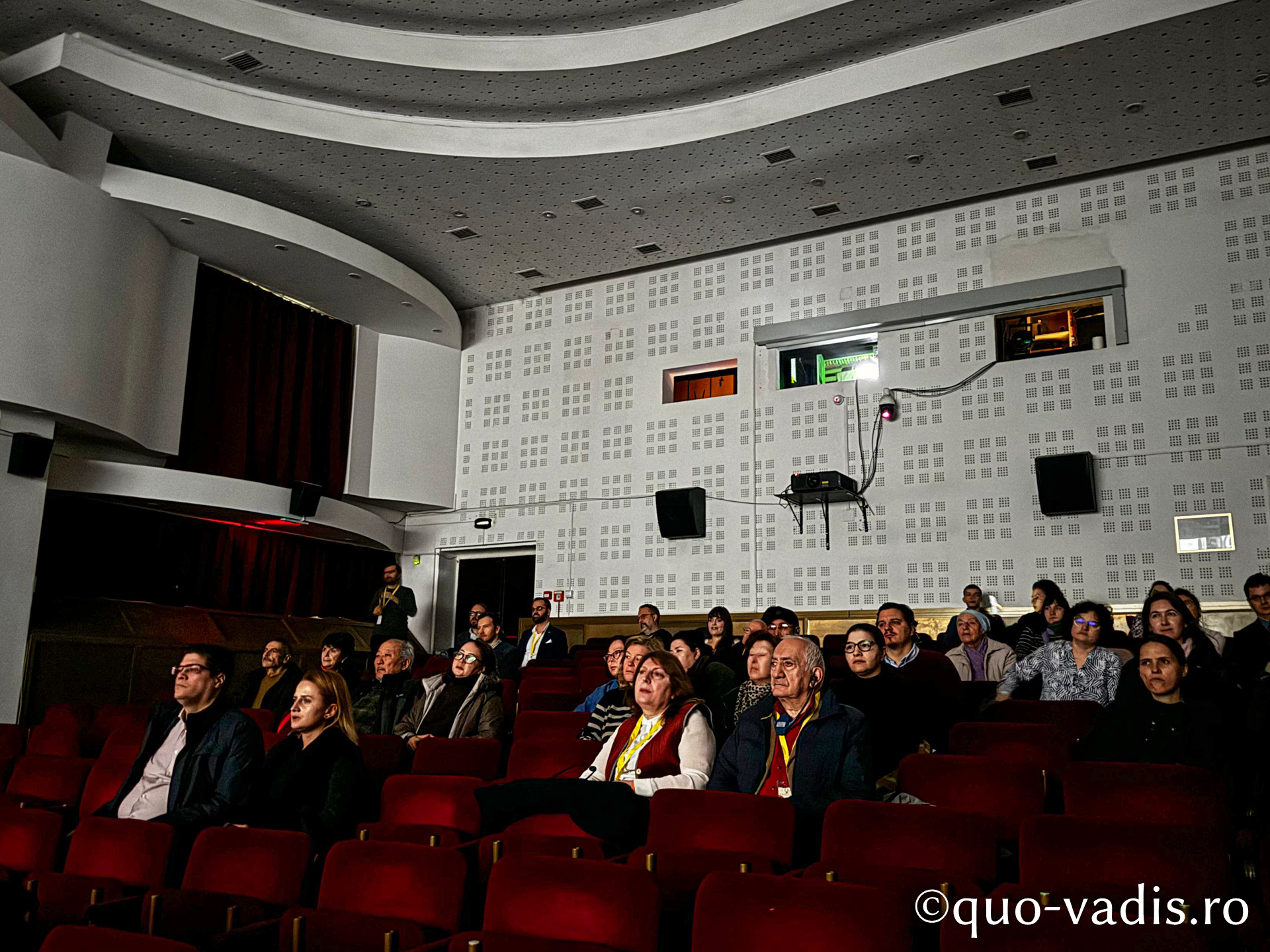 Proiecția filmului artistic Drumul spre Rai (Kîrgîzstan), în prezența regizorului Bakytbek Mukul (Ateneul Național din Iași)