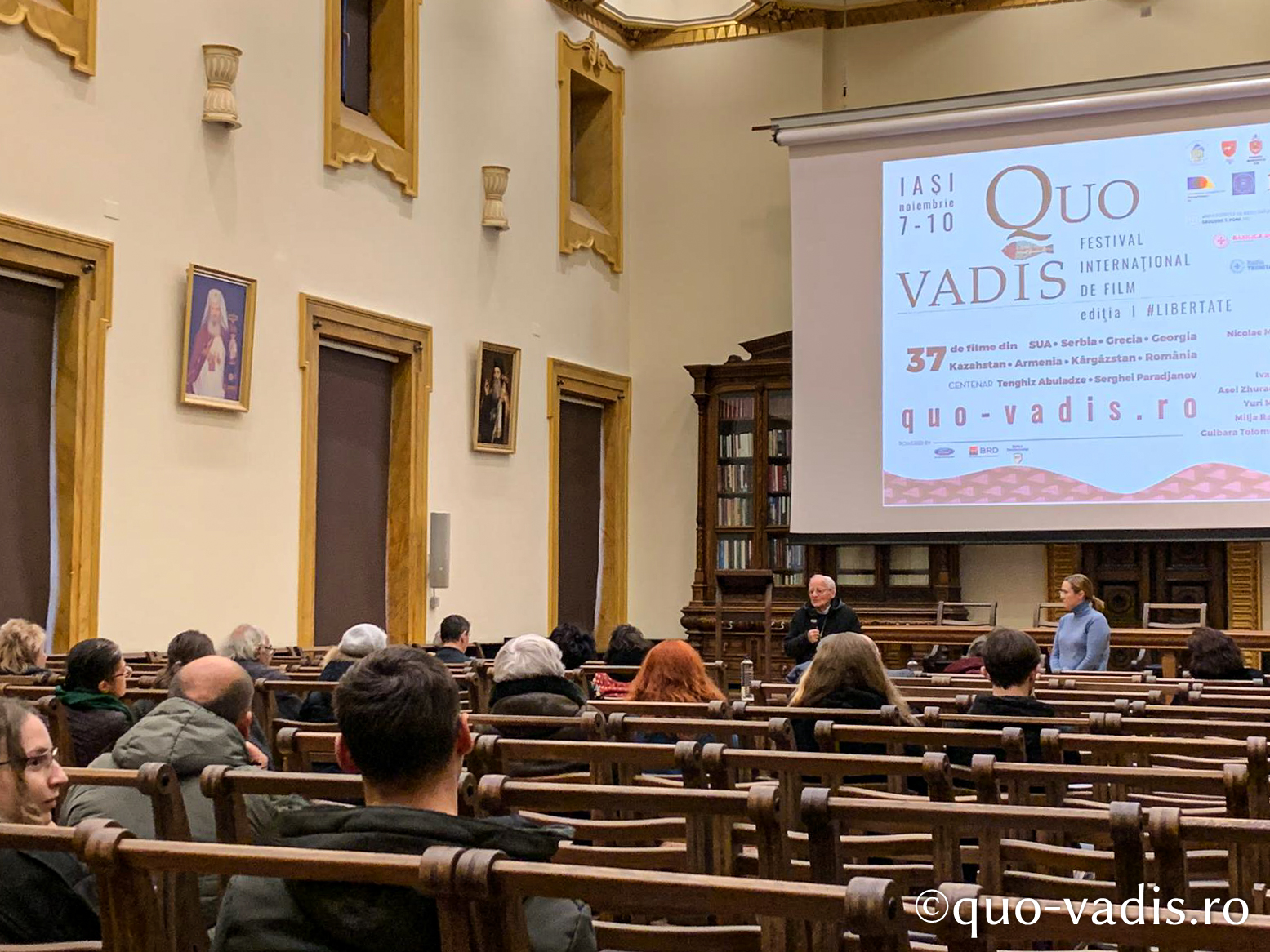 Proiecția filmului artistic Undeva în Est (România), în prezența regizorului Nicolae Mărgineanu, Sala Iustin Moisescu