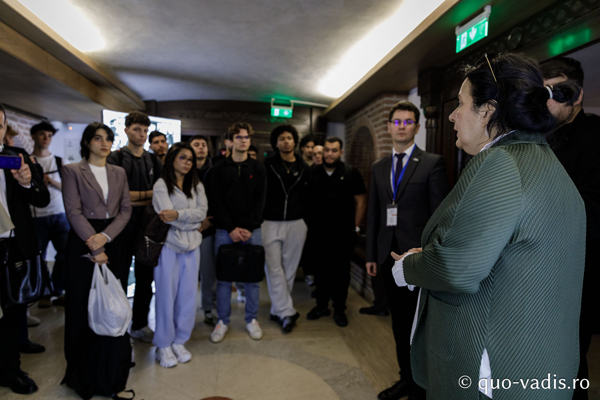 Vernisajul Expoziției de fotografii „Reîncadrând spațiul. Filmul ca istorie.” / Foto: Oana Nechifor