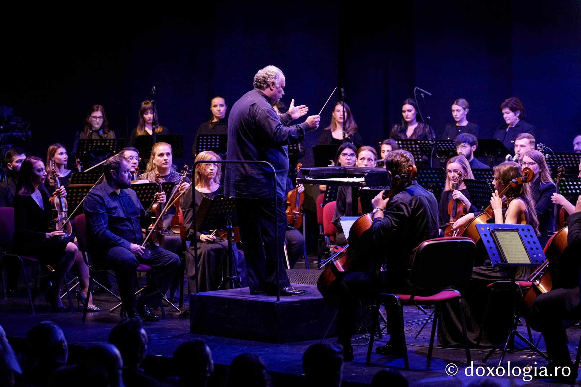 Concertul vocal-simfonic și animație în nisip – „Poveste despre noi” / Foto: Oana Nechifor