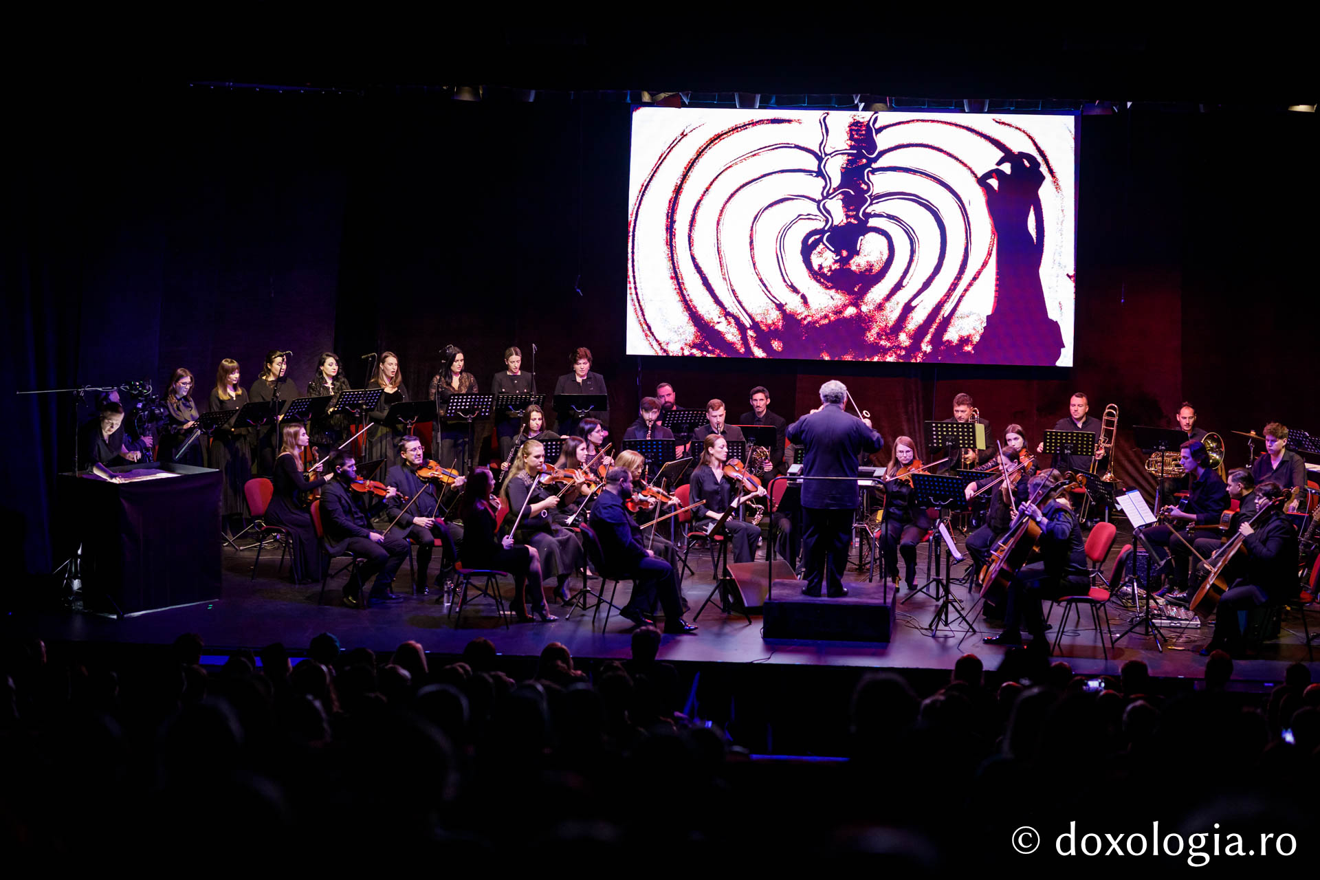 Concertul vocal-simfonic și animație în nisip – „Poveste despre noi” / Foto: Oana Nechifor