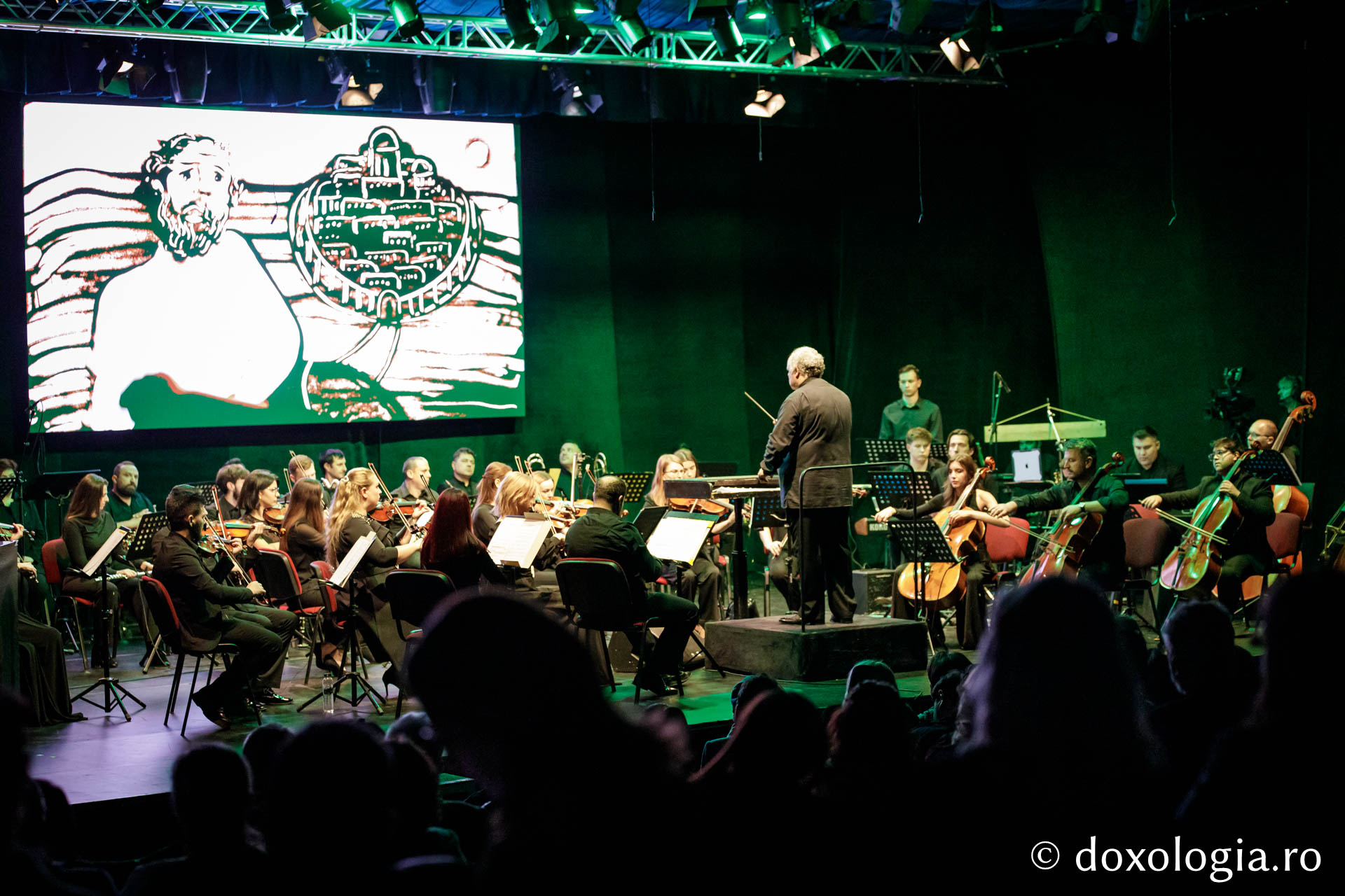 Concertul vocal-simfonic și animație în nisip – „Poveste despre noi” / Foto: Oana Nechifor