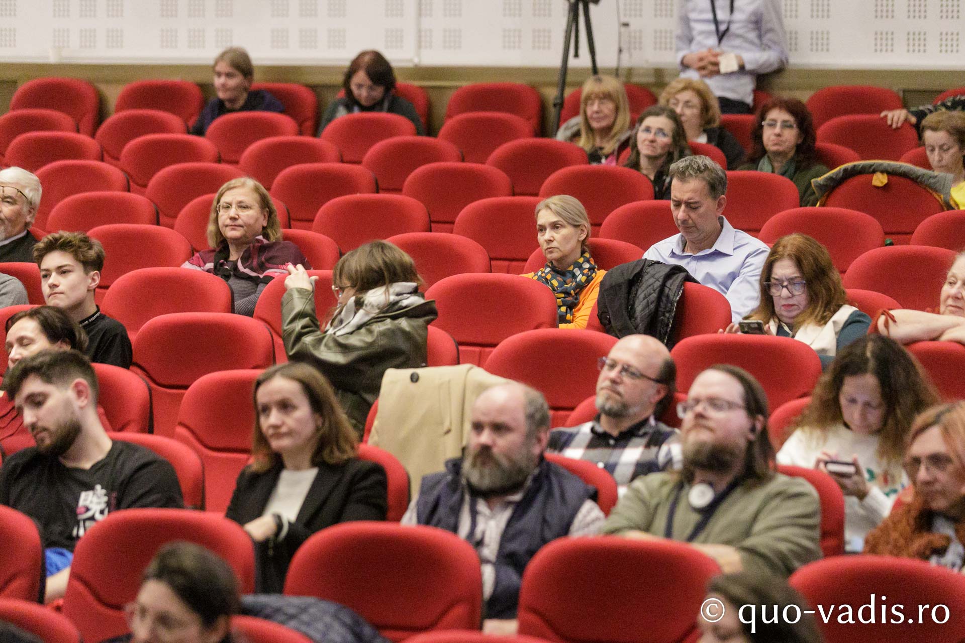 Proiecția filmelor „Andrei Tarkovski. O rugăciune cinematografică” și „Andrei Rubliov. Amintiri despre film” / pr. Silviu Cluci
