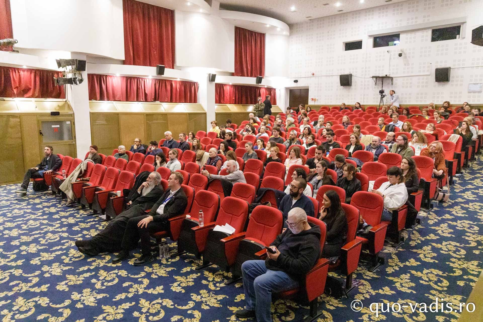 Proiecția filmelor „Andrei Tarkovski. O rugăciune cinematografică” și „Andrei Rubliov. Amintiri despre film” / pr. Silviu Cluci