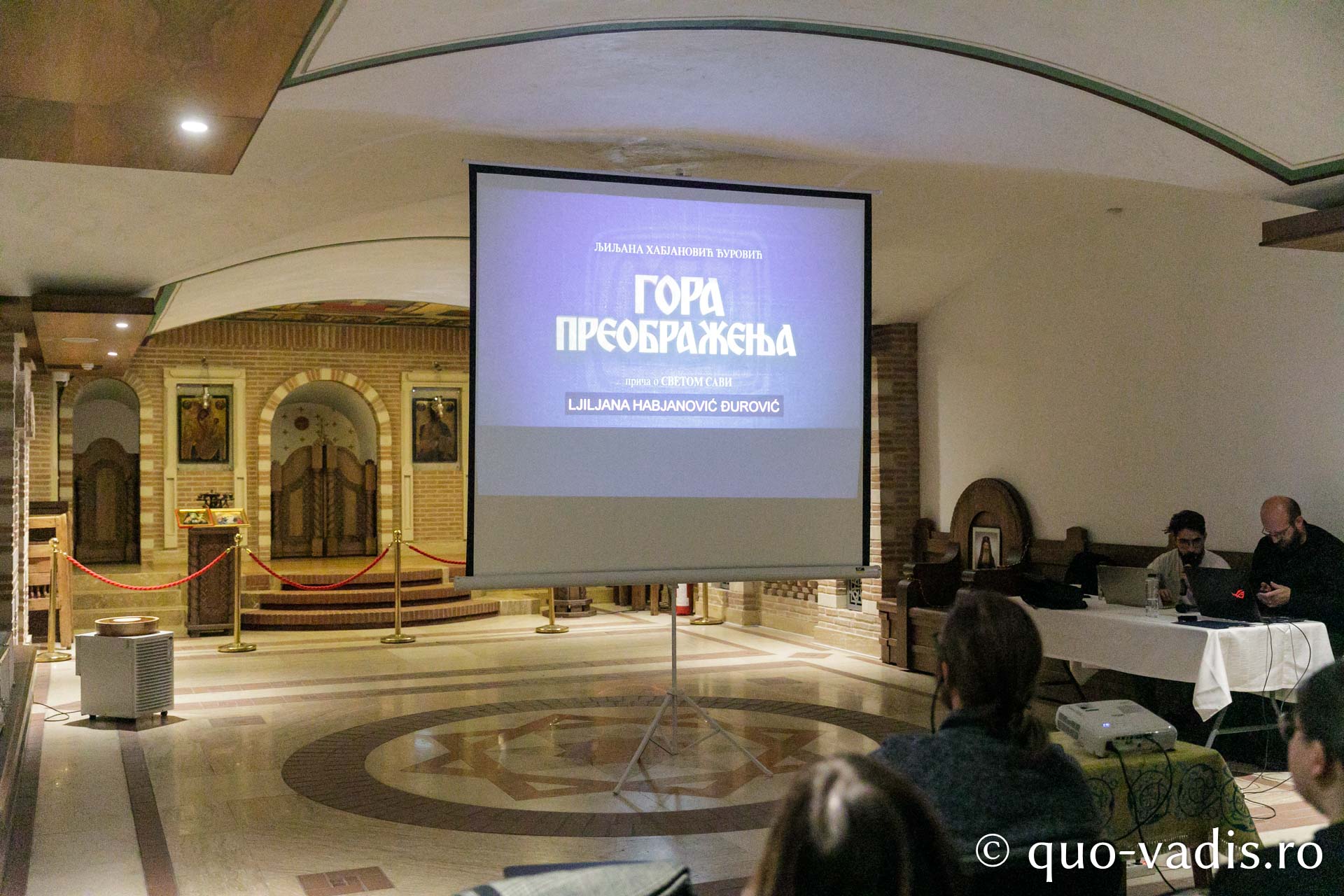 Proiecția filmului „Muntele Schimbării la Față. Sfântul Sava al Serbiei” / Foto: pr. Silviu Cluci