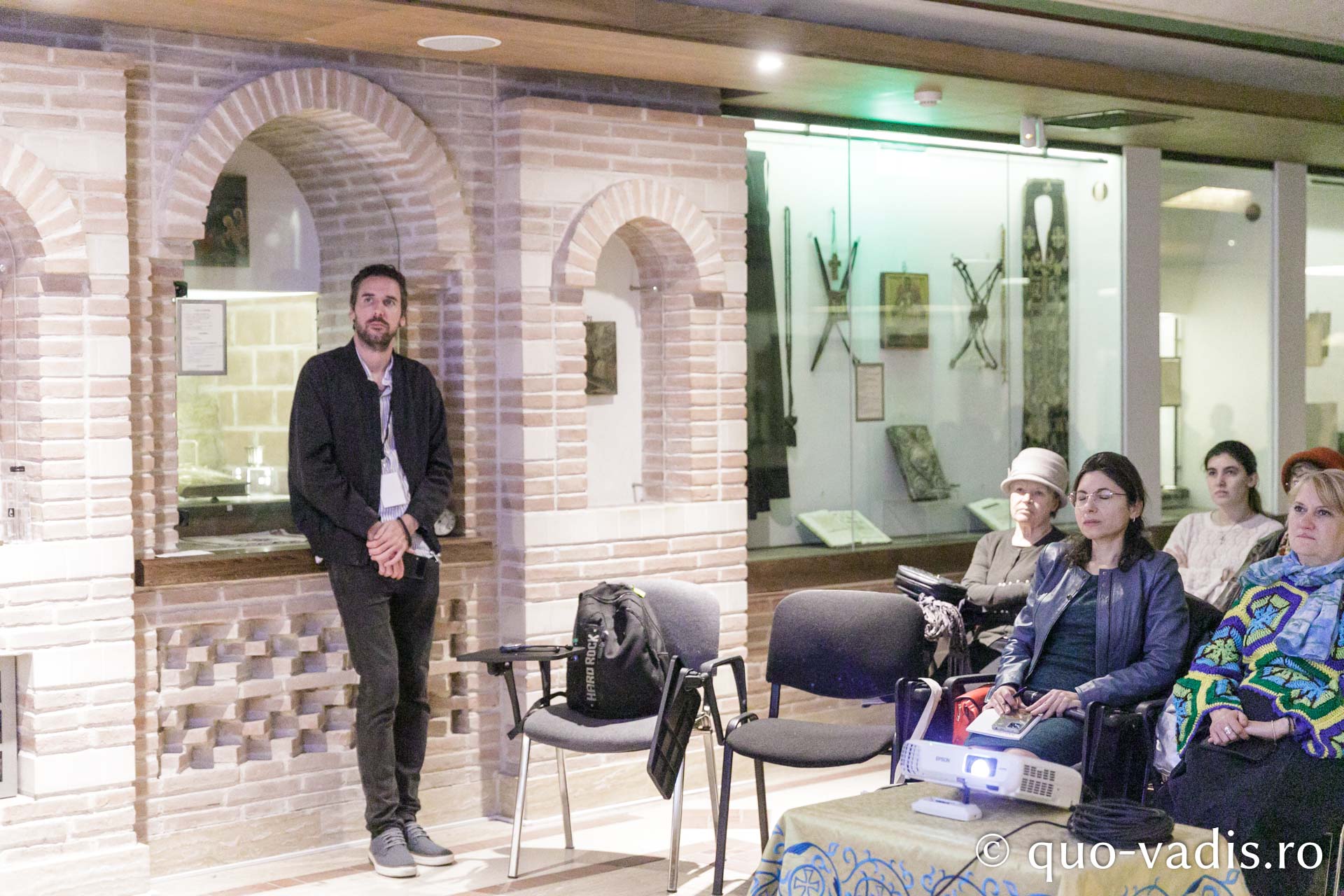 Proiecția filmului „Muntele Schimbării la Față. Sfântul Sava al Serbiei” / Foto: pr. Silviu Cluci