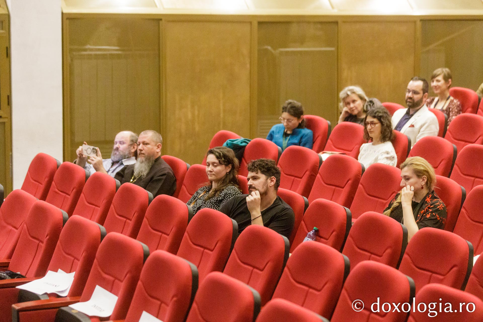 Proiecția filmului „Vindecarea”. Regizor: Ivan Jović / Foto: pr. Silviu Cluci