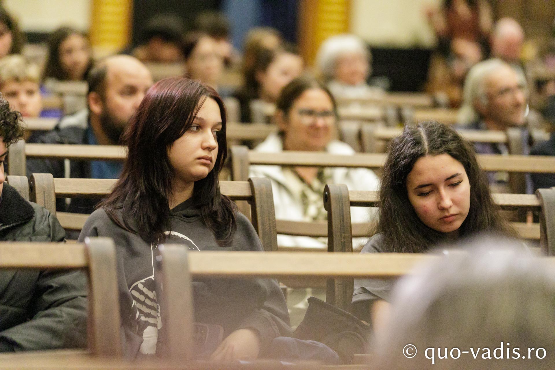Proiecția filmului „Ter Chono. O poveste mongolă” / Foto: pr. Silviu Cluci