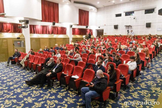 Proiecția filmelor „Andrei Tarkovski. O rugăciune cinematografică” și „Andrei Rubliov. Amintiri despre film” / pr. Silviu Cluci