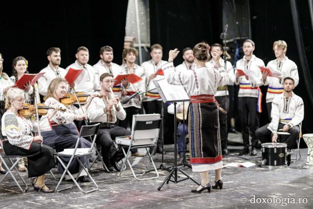 Concert muzică veche românească Ansamblul Floralia din Iași / Foto: Oana Nechifor