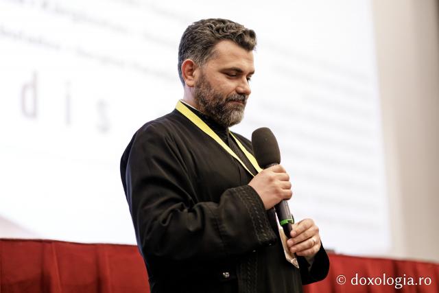 Ateneul Tătărași, gazda pentru zeci de spectatori în cea de-a doua zi a festivalului