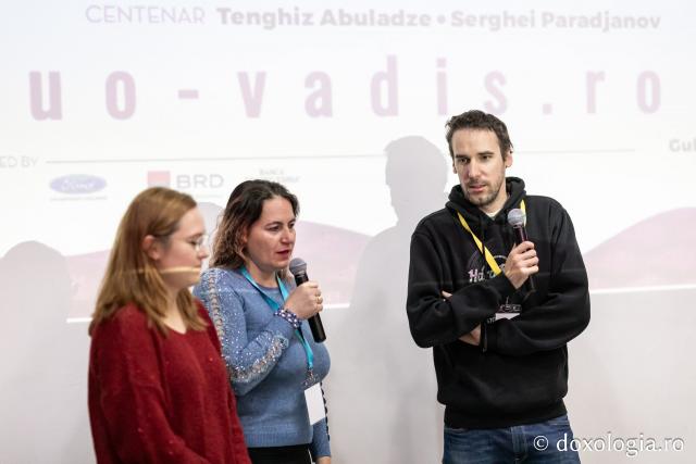 Proiecția filmului documentar Doar iubirea ne mai poate salva (Serbia), în prezența regizorului Hadži-Aleksandar Đurović (Casa de cultură Mihai Ursachi din Copou – Sala Diotima)