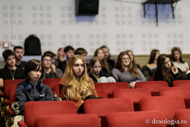 Proiecția filmului artistic Fals tratat de mântuire a sufletului (România) / Foto: Oana Nechifor