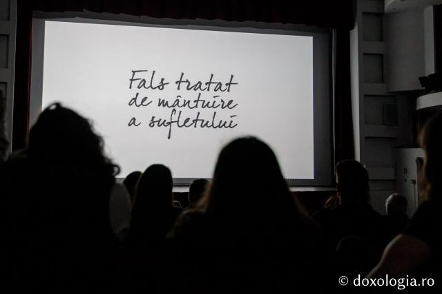 Proiecția filmului artistic Fals tratat de mântuire a sufletului (România) / Foto: Oana Nechifor