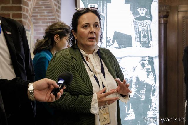 Vernisajul Expoziției de fotografii „Reîncadrând spațiul. Filmul ca istorie.” / Foto: Oana Nechifor