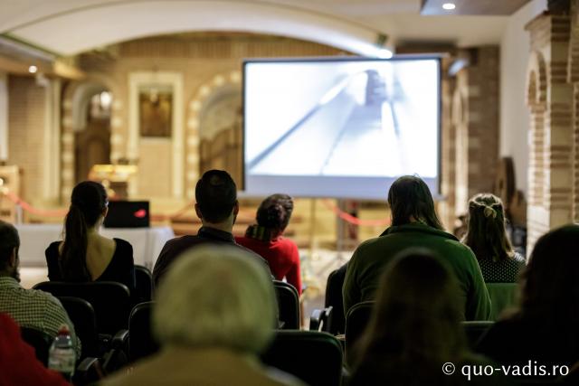 Conferința Elemente de expresie creștină prezente în filme neașteptate / Foto: Oana Nechifor