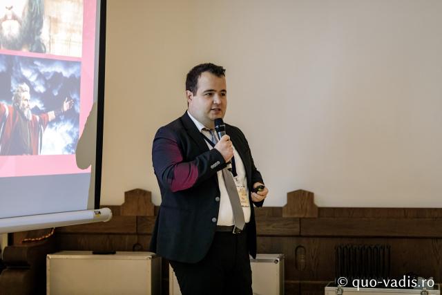 Conferința Elemente de expresie creștină prezente în filme neașteptate / Foto: Oana Nechifor