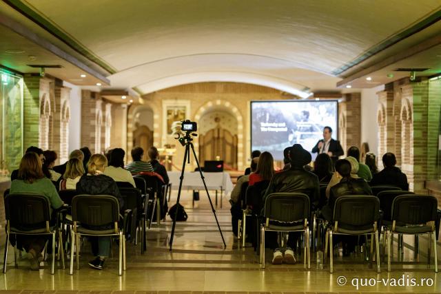 Conferința Elemente de expresie creștină prezente în filme neașteptate / Foto: Oana Nechifor