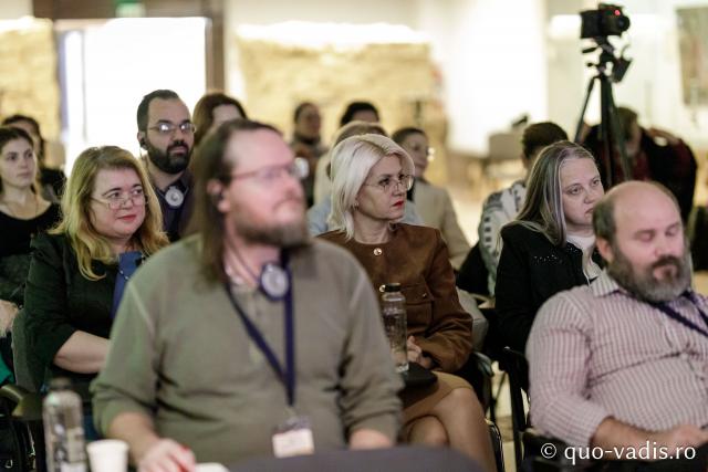 Proiecția filmelor În căutarea Cernăuțiului lui Ciprian și Părintele Iraclie Porumbescu / Foto: Oana Nechifor