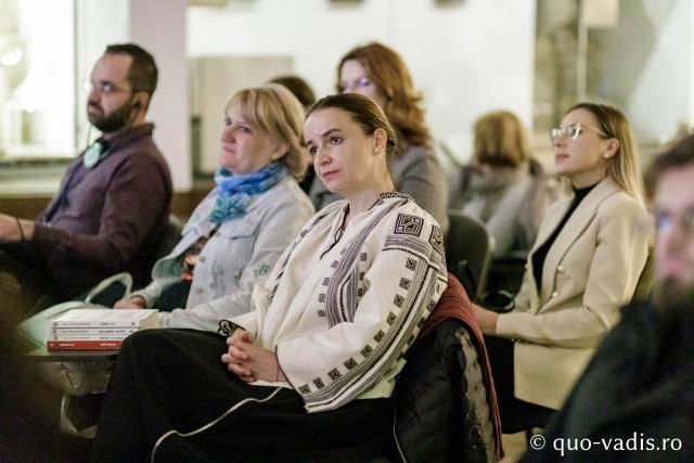 Proiecția filmelor În căutarea Cernăuțiului lui Ciprian și Părintele Iraclie Porumbescu / Foto: Oana Nechifor