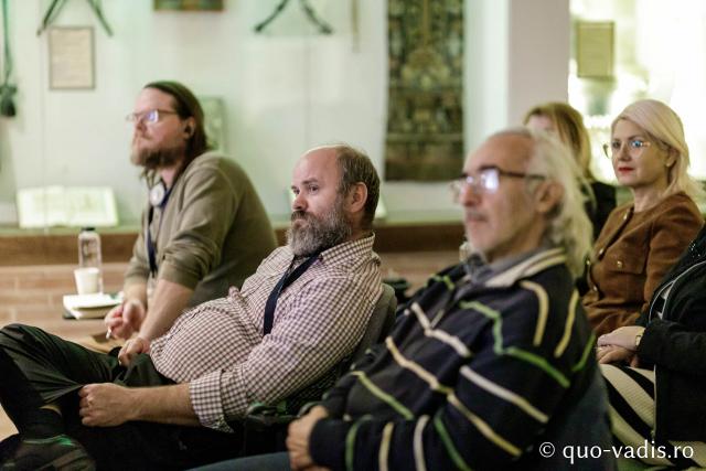 Proiecția filmelor În căutarea Cernăuțiului lui Ciprian și Părintele Iraclie Porumbescu / Foto: Oana Nechifor