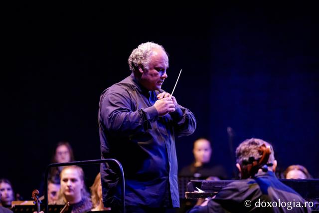 Concertul vocal-simfonic și animație în nisip – „Poveste despre noi” / Foto: Oana Nechifor