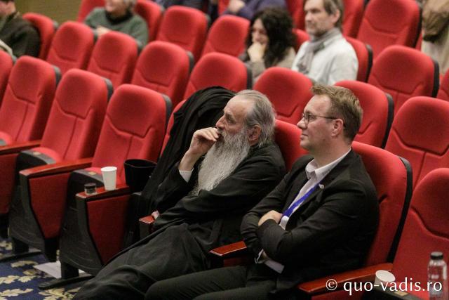 Proiecția filmelor „Andrei Tarkovski. O rugăciune cinematografică” și „Andrei Rubliov. Amintiri despre film” / pr. Silviu Cluci