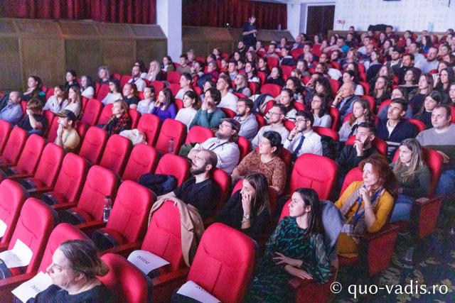 Proiecția filmului „Alexandra” / Foto: pr. Silviu Cluci