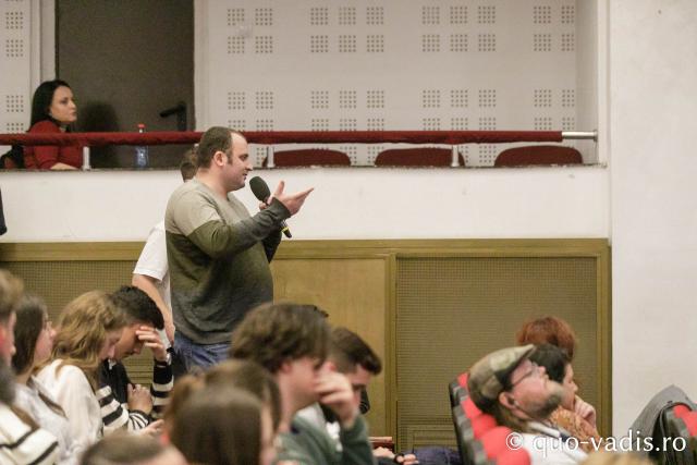 Proiecția filmului „Alexandra” / Foto: pr. Silviu Cluci