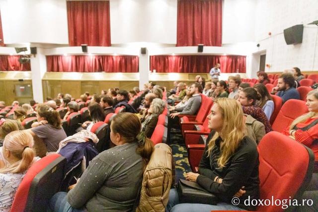 Proiecția filmului „Vindecarea”. Regizor: Ivan Jović / Foto: pr. Silviu Cluci