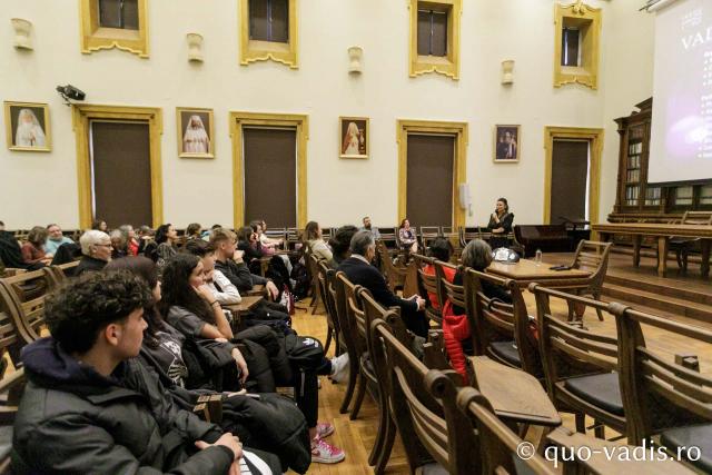 Proiecția filmului „Ter Chono. O poveste mongolă” / Foto: pr. Silviu Cluci