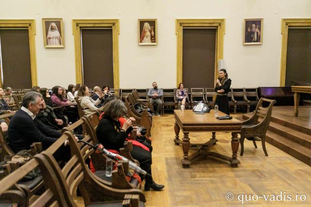 Proiecția filmului „Ter Chono. O poveste mongolă” / Foto: pr. Silviu Cluci