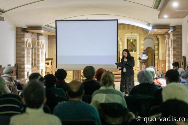 Proiecția filmului „Un înger în trup. Sfântul Ioan al Shanghaiului” / Foto: pr. Silviu Cluci